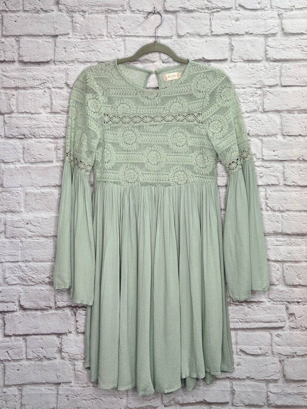Altar’d State Womens Babydoll Dress Size M Boho Lace Bell Sleeve Sage Green